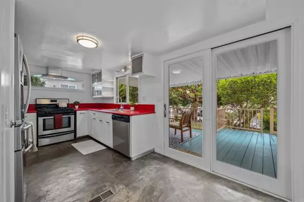 Encinitas, CA 92024,699 N Vulcan Ave Spc 133