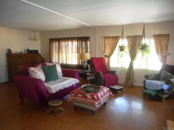 Escondido, CA 92027,2300 E Valley #84