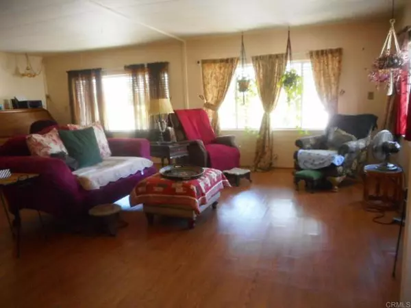 Escondido, CA 92027,2300 E Valley #84