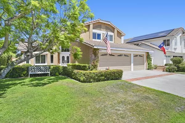 825 Robert Lane, Encinitas, CA 92024