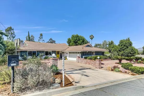 11228 Horizon Hills Drive, El Cajon, CA 92020