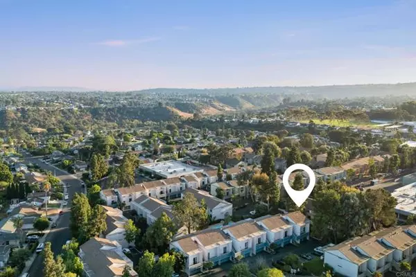 San Diego, CA 92122,6214 Agee Street #34