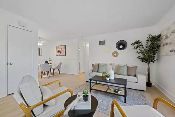Oceanside, CA 92056,3408 Del Este Way