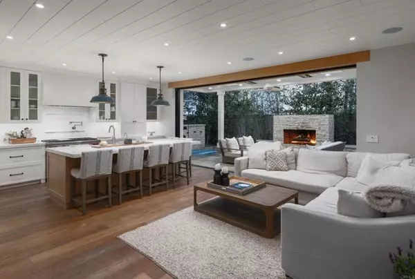 7020 Whitewater St, Carlsbad, CA 92011