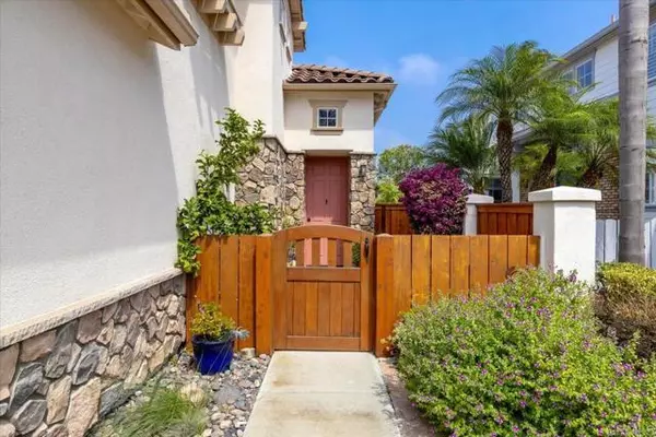 Carlsbad, CA 92010,3550 Harwich Drive