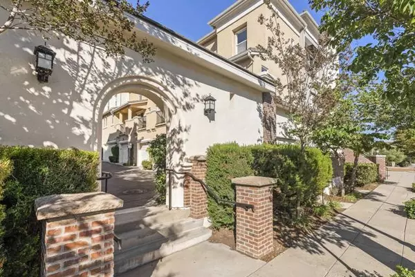 San Marcos, CA 92078,1276 San Elijo Road