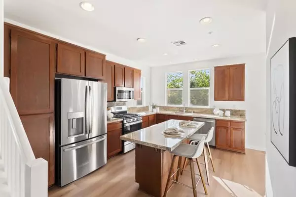 San Marcos, CA 92078,1276 San Elijo Road