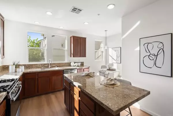 San Marcos, CA 92078,1276 San Elijo Road