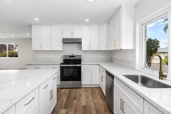 9022 Rupp Court, Santee, CA 92071