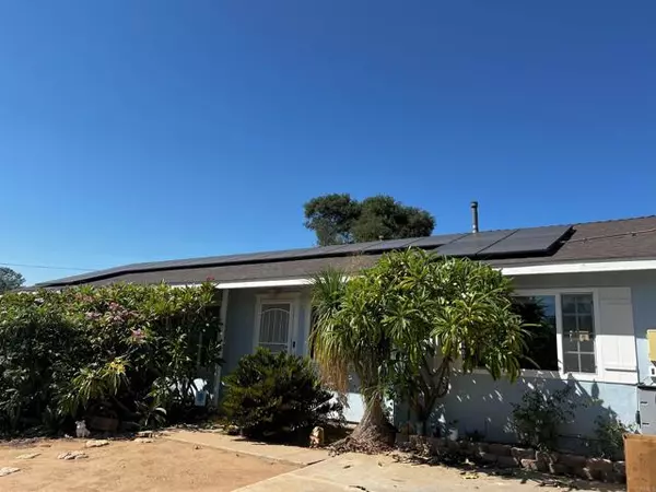 732 Osborne Street, Vista, CA 92084