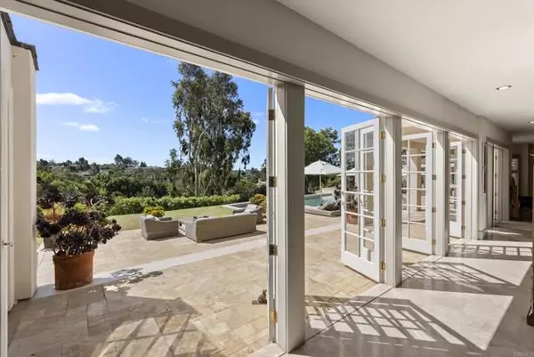 Rancho Santa Fe, CA 92067,17309 Via de Fortuna