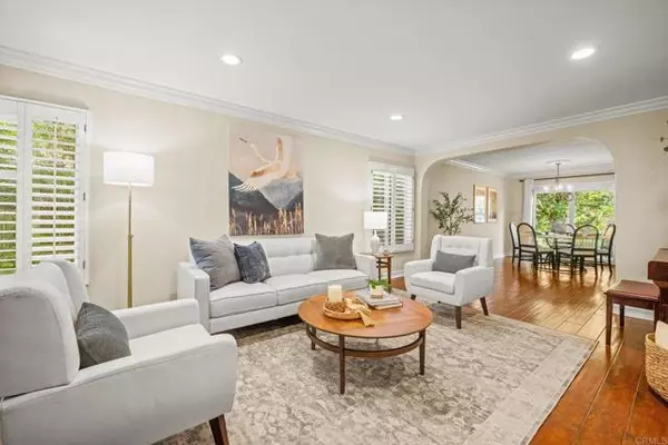 Carlsbad, CA 92009,2702 Jacaranda Avenue