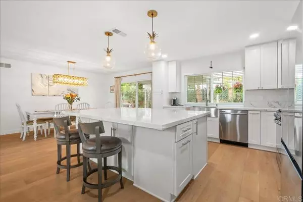 Carlsbad, CA 92009,2801 Jacaranda Avenue