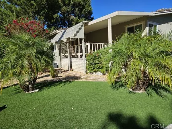 Escondido, CA 92026,8975 Lawrence Welk Drive #268