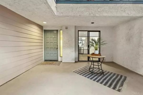 San Diego, CA 92110,3903 California Street #3