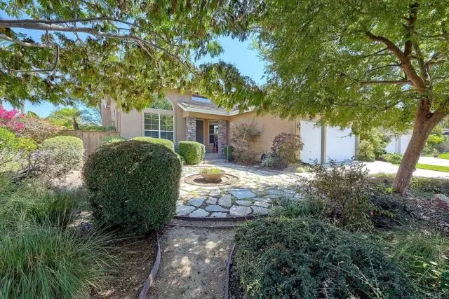 Oceanside, CA 92056,5141 Palmera Dr