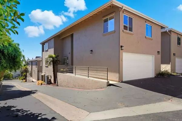 Encinitas, CA 92024,553 Hygeia Ave. Avenue #A