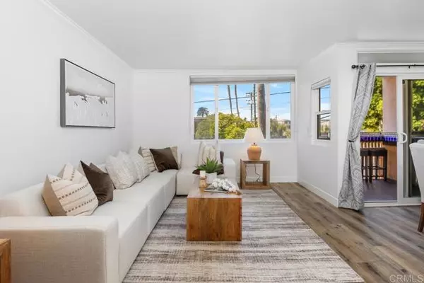 San Diego, CA 92110,3894 Basilone Street #3