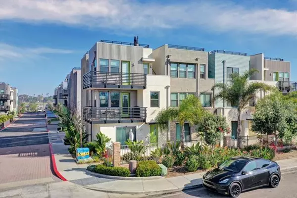 Oceanside, CA 92054,1570 Vista Del Mar Way #4