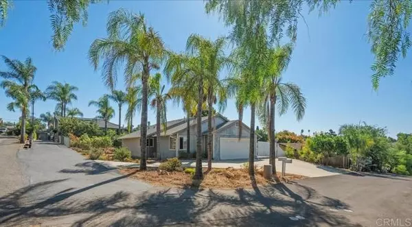 985 N Main Avenue, Fallbrook, CA 92028