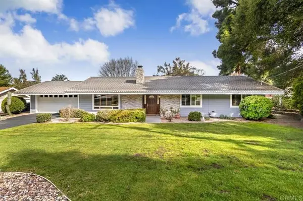 9040 Old Castle Rd, Valley Center, CA 92082