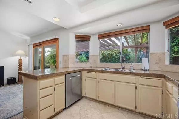 Oceanside, CA 92057,689 Wolf Point Ct