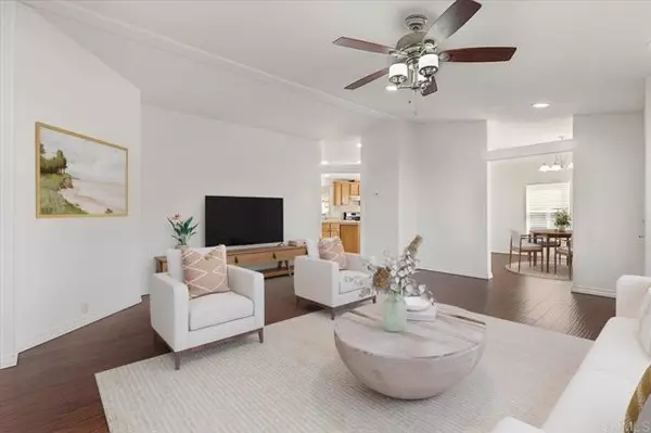 Escondido, CA 92027,2280 E Valley Parkway #74