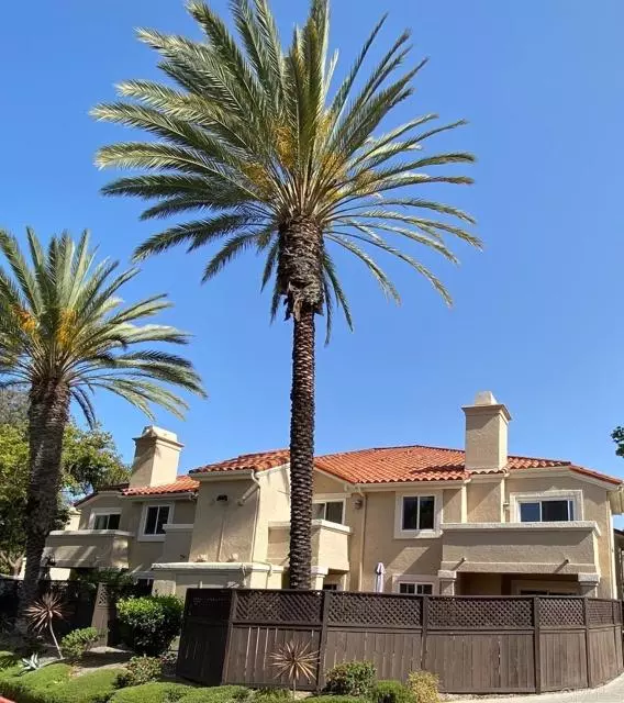 100 Sea Cliff Way #104, Oceanside, CA 92056