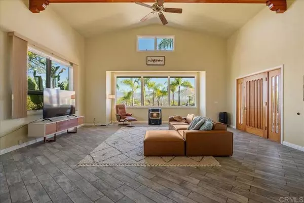 Valley Center, CA 92082,14015 Calle De Vista