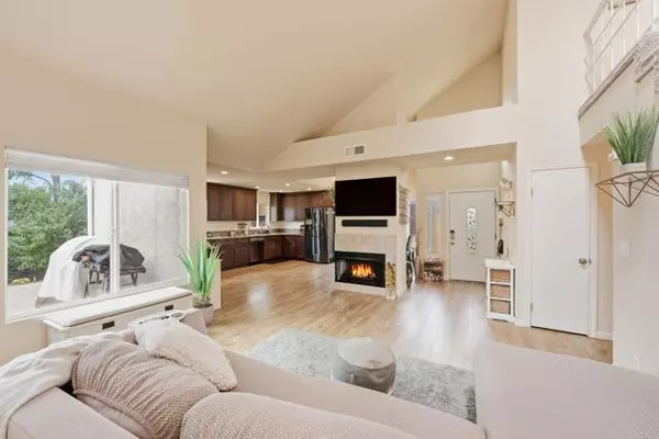 Escondido, CA 92026,1213 Rembrandt