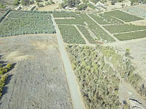 Bonsall, CA 92003,31820 Via Ararat Drive