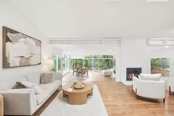 San Diego, CA 92123,7625 Teebird Lane