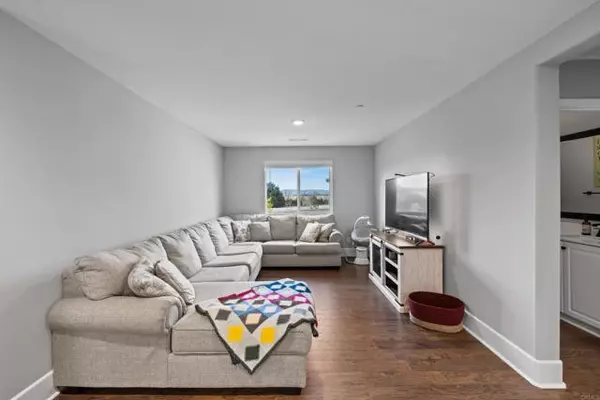 2823 Moonshimmer Street, Hemet, CA 92543