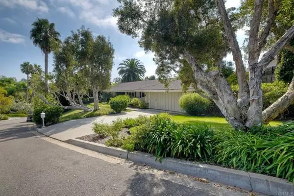 Carlsbad, CA 92009,2017 Caracol Ct