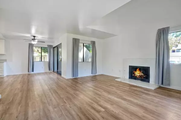 Vista, CA 92083,391 N Melrose