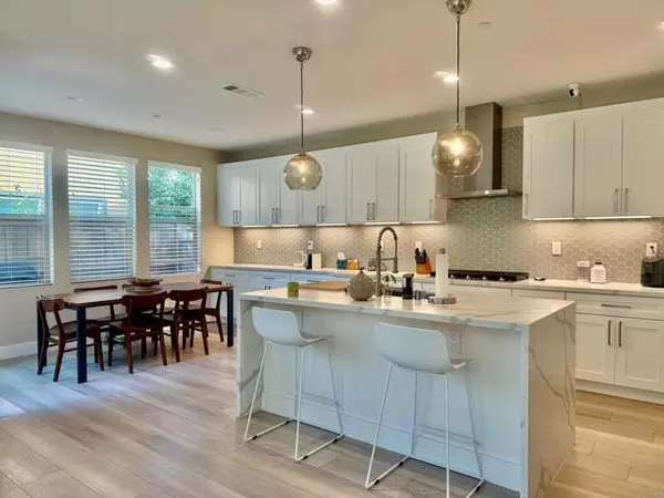 Rancho Bernardo (san Diego), CA 92127,15855 Babcock