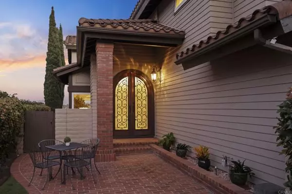 Encinitas, CA 92024,213 Via Palacio