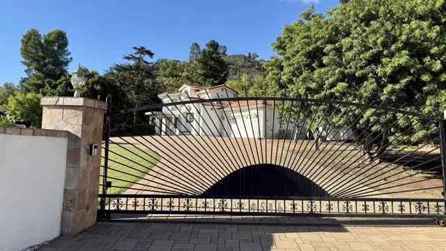 La Mesa, CA 91941,4546 Conrad Drive