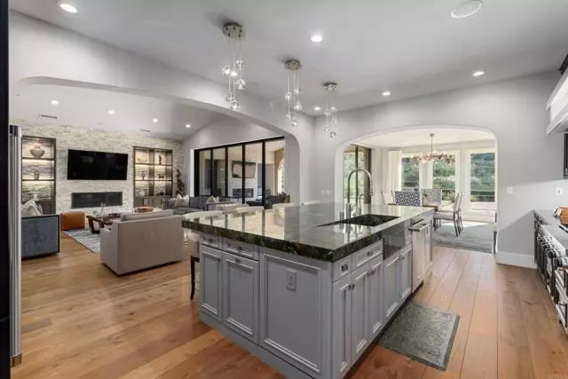 San Diego, CA 92127,14788 Valle Del Sur