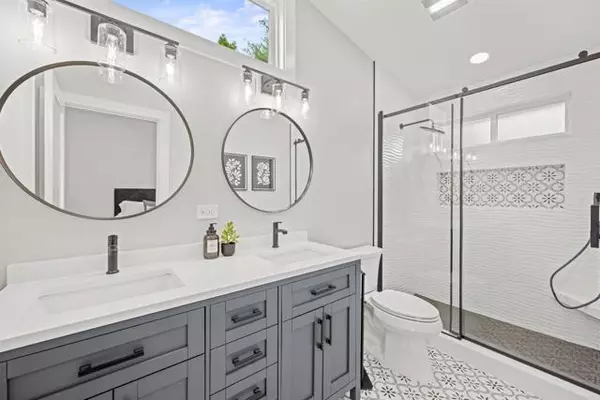 Oceanside, CA 92056,3338 Par Drive