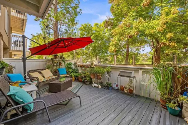 Oceanside, CA 92057,4232 Fiesta Way #3