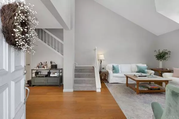 Carlsbad, CA 92011,839 Skysail Ave