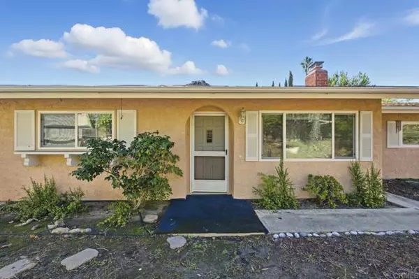Vista, CA 92083,1009 Cielita Linda Drive