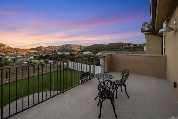 Escondido, CA 92029,2964 Hayloft Place