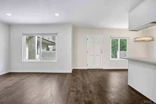 Del Mar, CA 92014,13754 Mango Drive #224