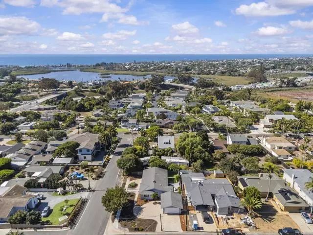 Carlsbad, CA 92008,1280 Forest Avenue