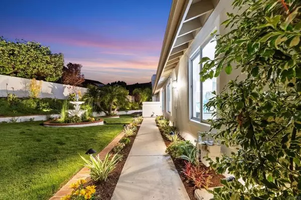 Oceanside, CA 92056,4634 Cordoba Way