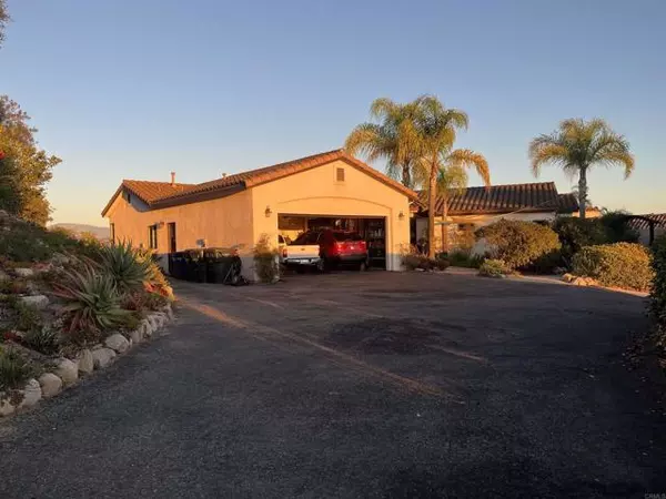 Fallbrook, CA 92028,1707 Santa Margarita Drive