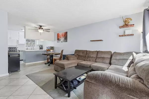 San Diego, CA 92120,4530 Vandever Avenue #6