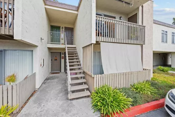 Oceanside, CA 92054,432 Edgehill Lane #134